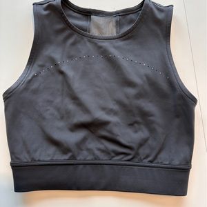 Lululemon size 2 crop workout top